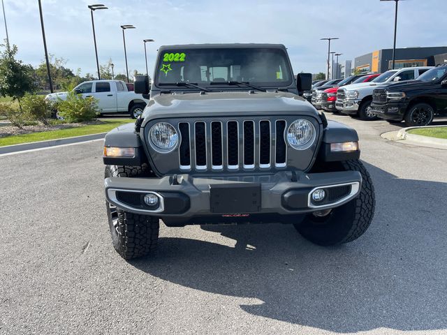 2022 Jeep Gladiator Overland