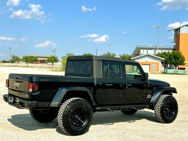 2022 Jeep Gladiator Overland