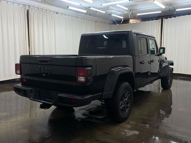 2022 Jeep Gladiator Sport S