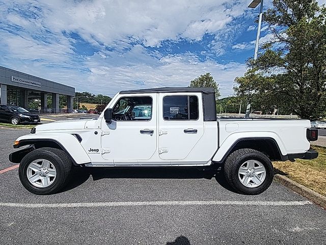 2022 Jeep Gladiator Sport S