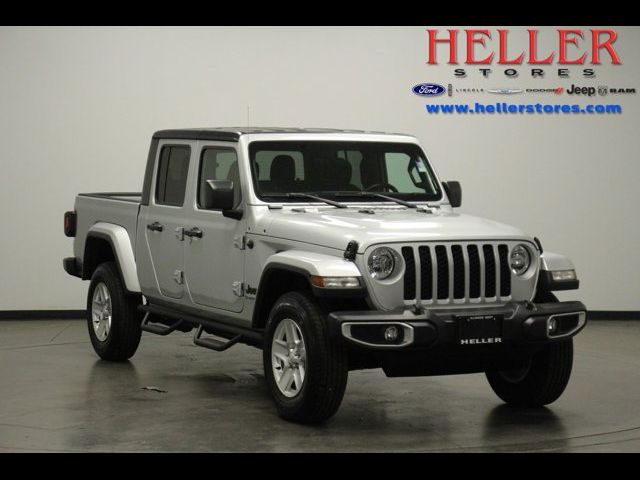 2022 Jeep Gladiator Sport S