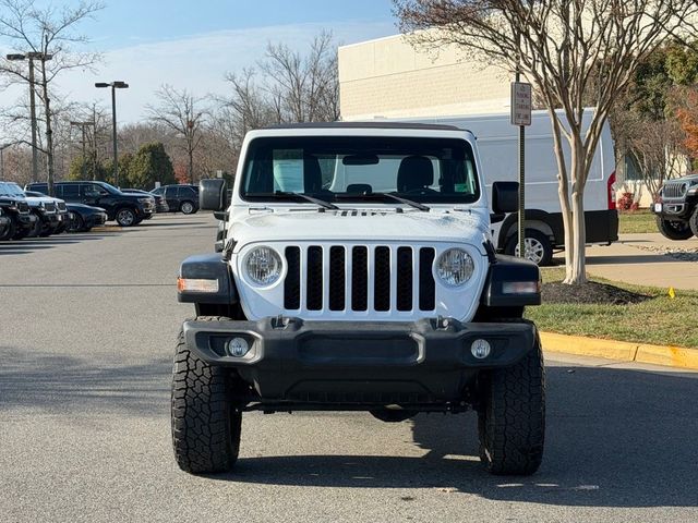 2022 Jeep Gladiator Sport