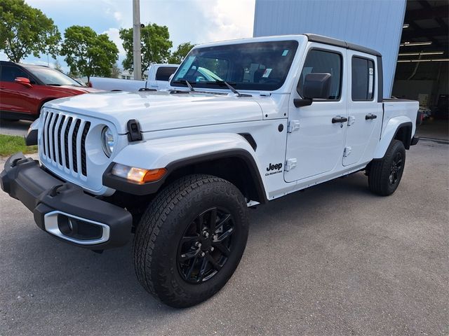 2022 Jeep Gladiator Sport S