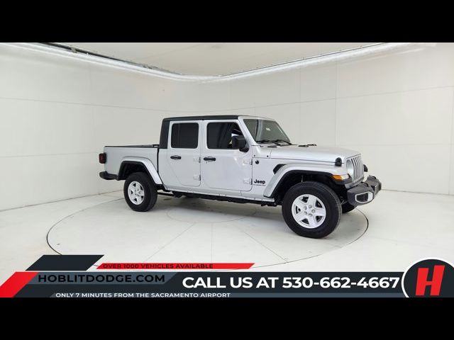 2022 Jeep Gladiator Sport S