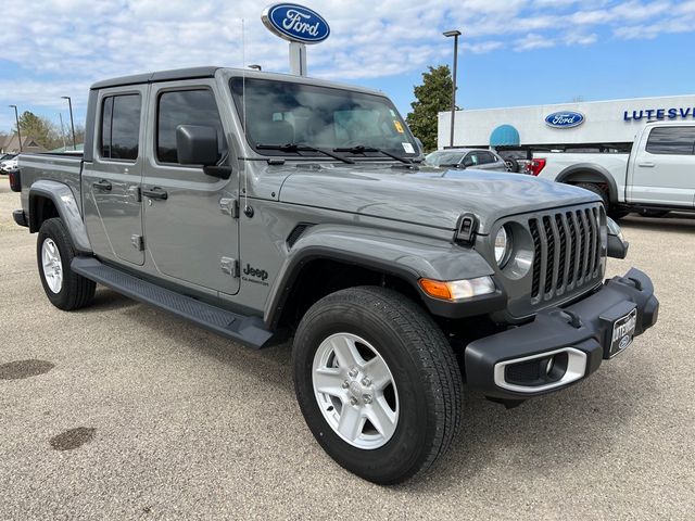 2022 Jeep Gladiator Sport S