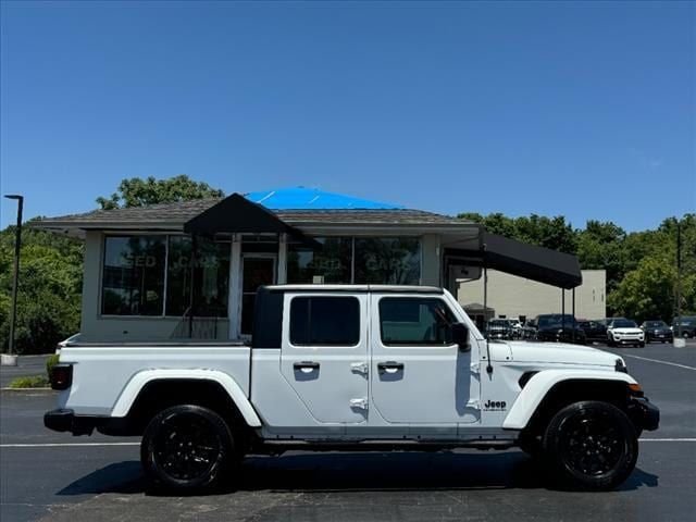 2022 Jeep Gladiator Altitude