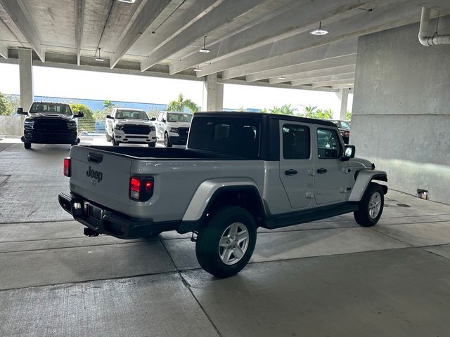 2022 Jeep Gladiator Sport S