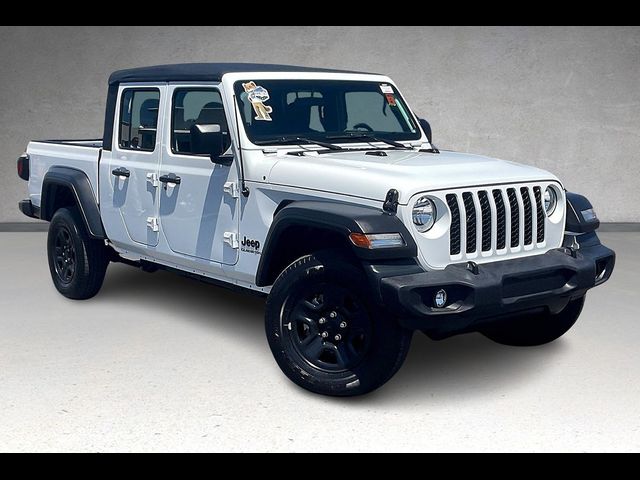 2022 Jeep Gladiator Sport