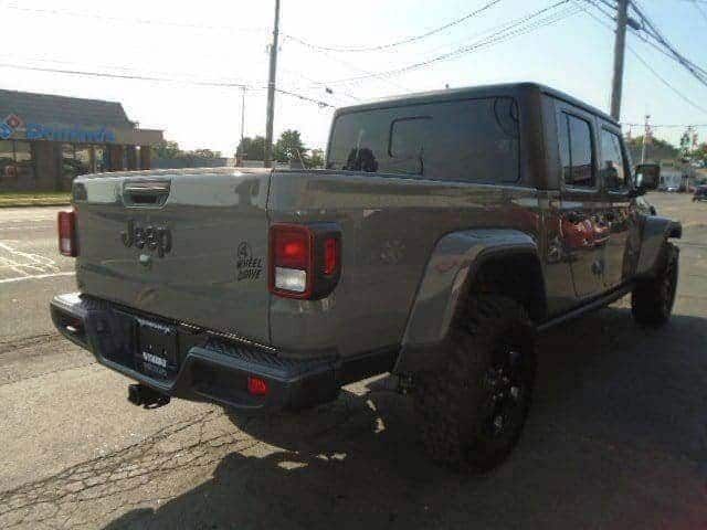 2022 Jeep Gladiator Willys