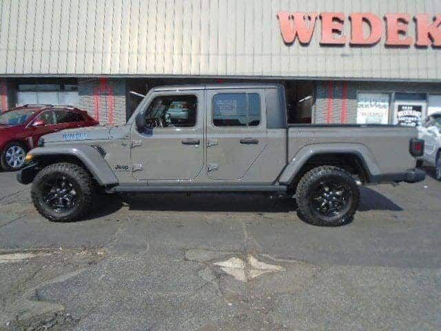 2022 Jeep Gladiator Willys