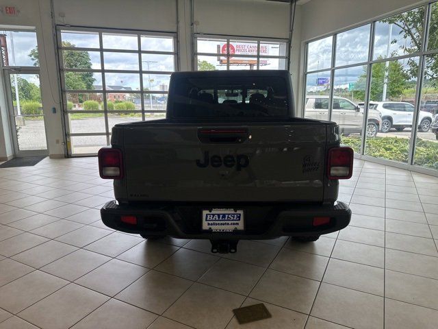 2022 Jeep Gladiator Willys