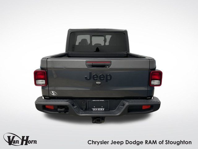 2022 Jeep Gladiator Sport S