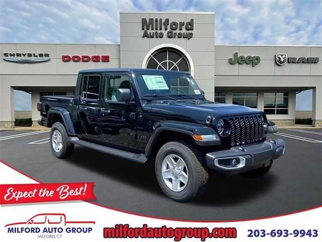 2022 Jeep Gladiator Sport S