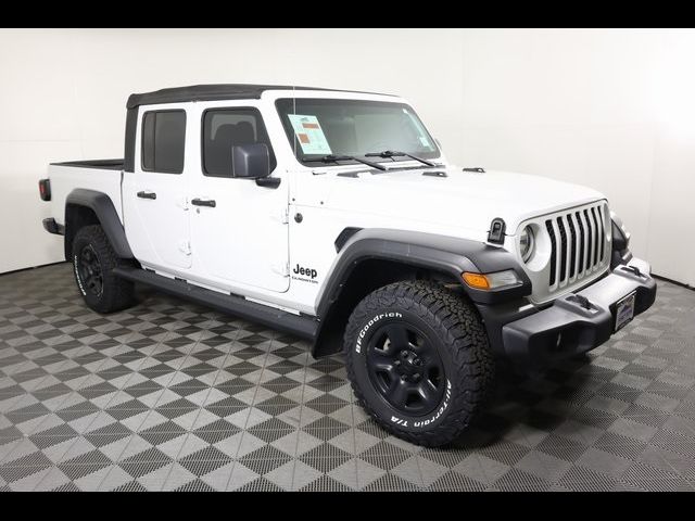 2022 Jeep Gladiator Sport