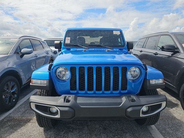 2022 Jeep Gladiator Sport S