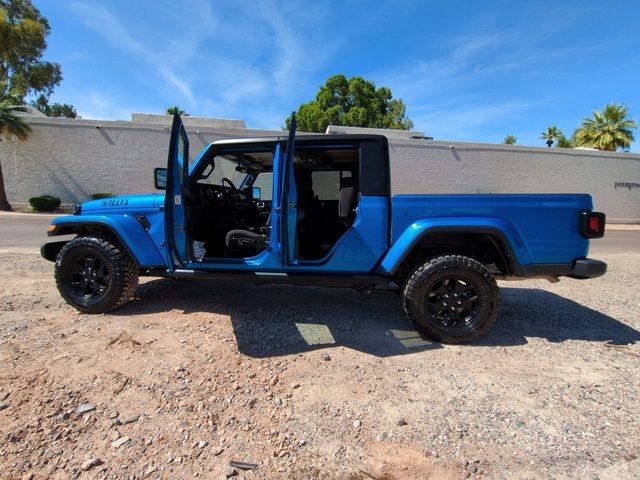 2022 Jeep Gladiator Willys Sport