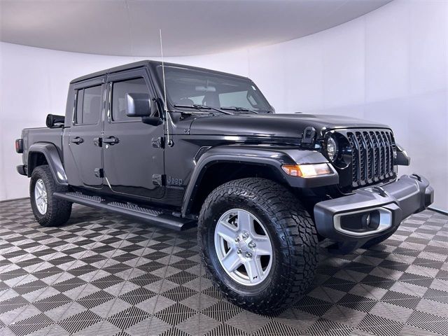 2022 Jeep Gladiator Sport S