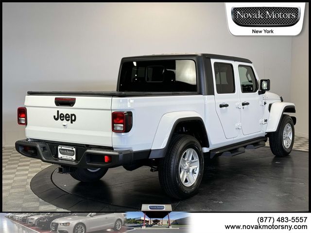 2022 Jeep Gladiator Sport S