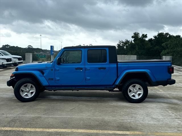 2022 Jeep Gladiator Sport S