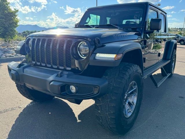 2022 Jeep Gladiator Willys