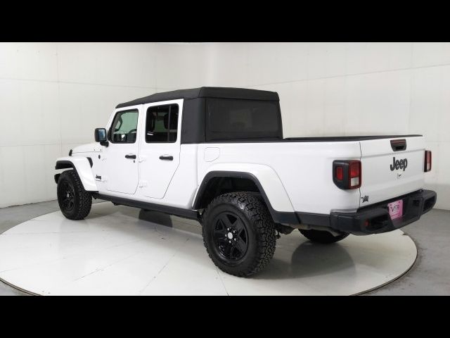 2022 Jeep Gladiator Sport S