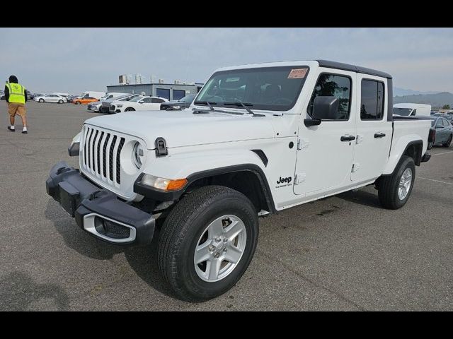 2022 Jeep Gladiator Sport S