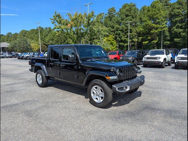 2022 Jeep Gladiator Sport S