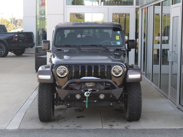 2022 Jeep Gladiator Willys