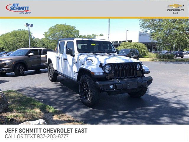 2022 Jeep Gladiator Willys