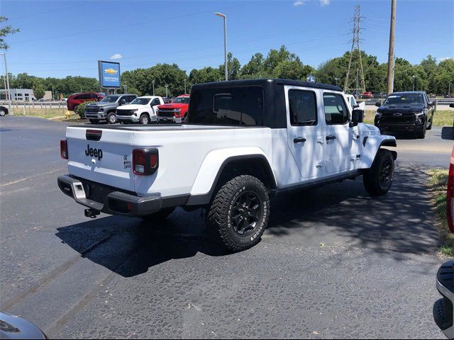 2022 Jeep Gladiator Willys