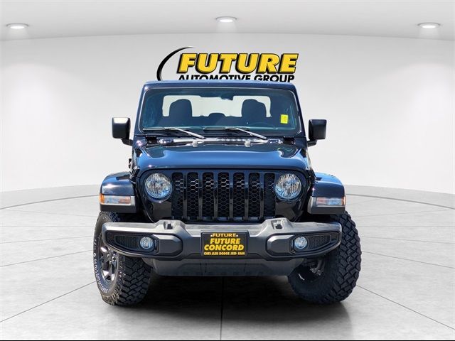 2022 Jeep Gladiator Willys
