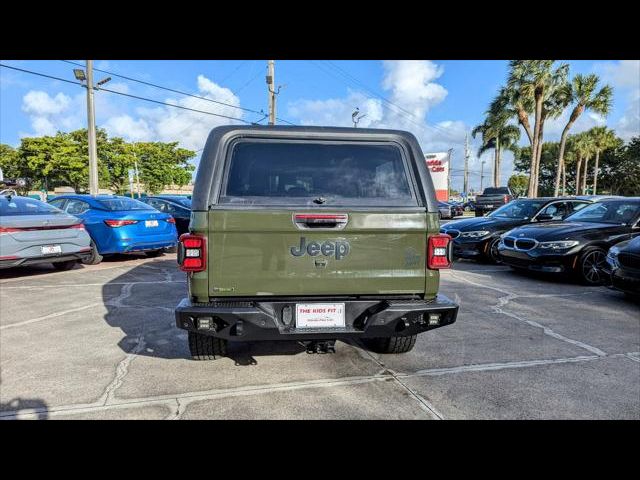 2022 Jeep Gladiator Willys