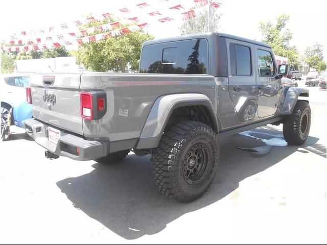 2022 Jeep Gladiator Willys