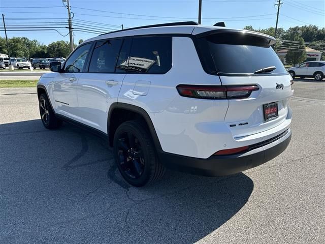 2022 Jeep Grand Cherokee L Altitude