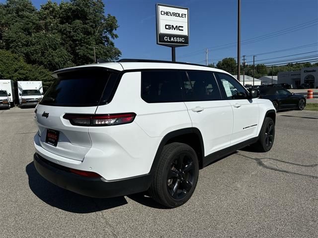 2022 Jeep Grand Cherokee L Altitude