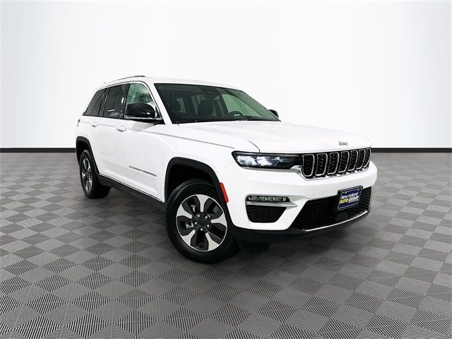 2022 Jeep Grand Cherokee 4xe Base