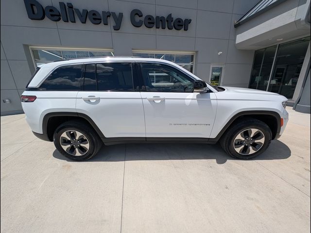 2022 Jeep Grand Cherokee 4xe Base