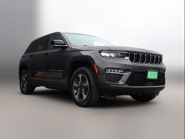 2022 Jeep Grand Cherokee 4xe Base