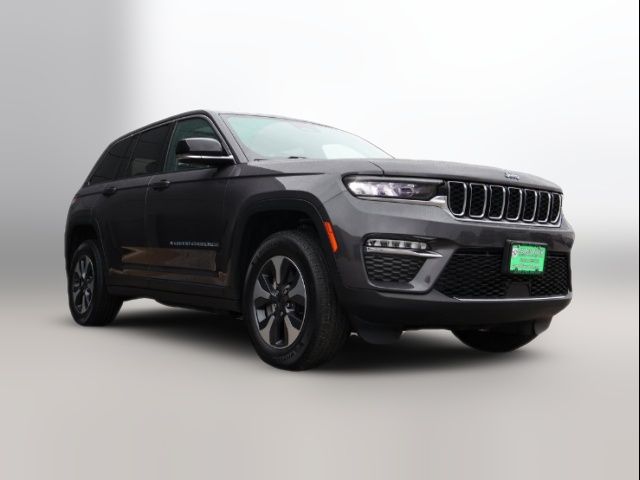 2022 Jeep Grand Cherokee 4xe Base