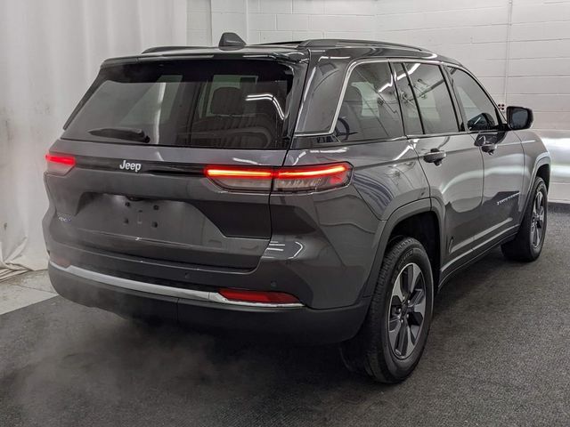 2022 Jeep Grand Cherokee 4xe Base