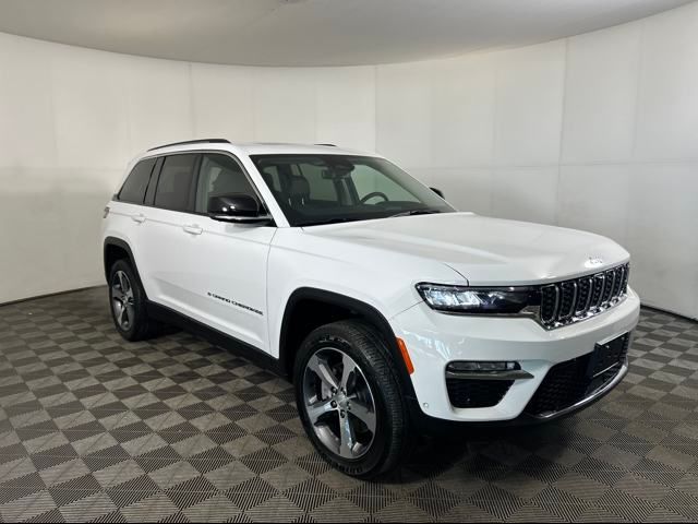 2022 Jeep Grand Cherokee 4xe Base