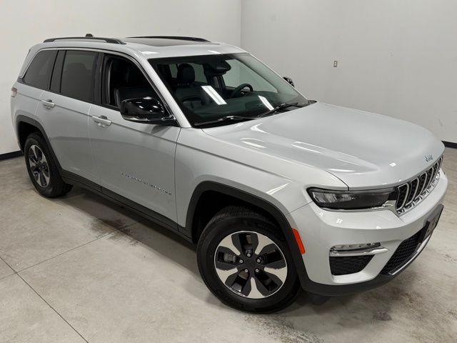 2022 Jeep Grand Cherokee 4xe Base