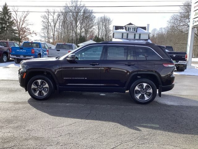 2022 Jeep Grand Cherokee 4xe Base