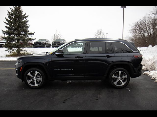 2022 Jeep Grand Cherokee 4xe Base