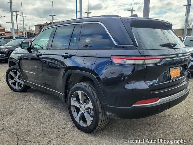 2022 Jeep Grand Cherokee 4xe Base