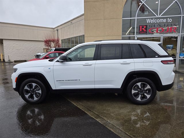 2022 Jeep Grand Cherokee 4xe Base