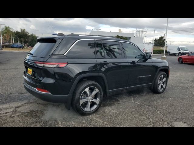 2022 Jeep Grand Cherokee 4xe Base