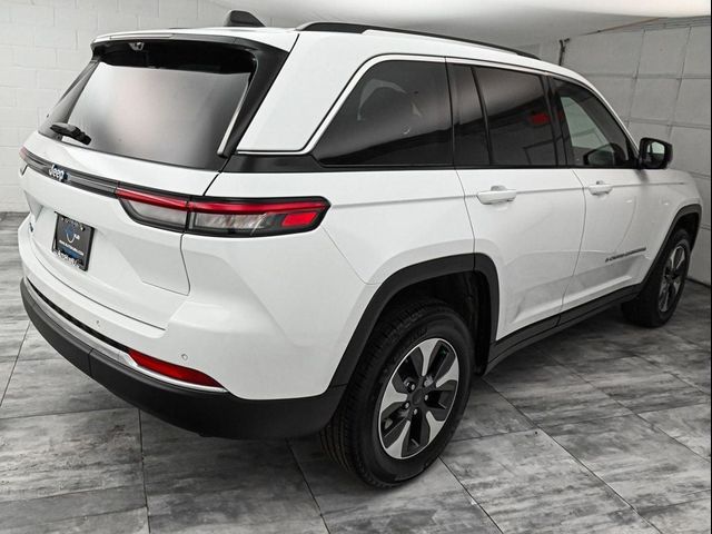 2022 Jeep Grand Cherokee 4xe Base