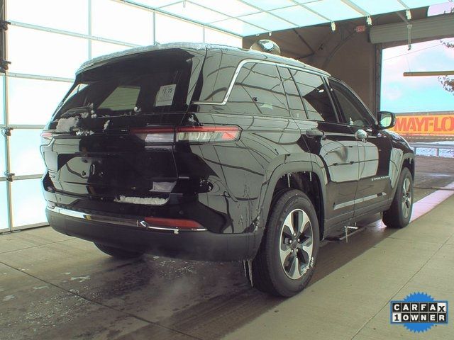 2022 Jeep Grand Cherokee 4xe Base