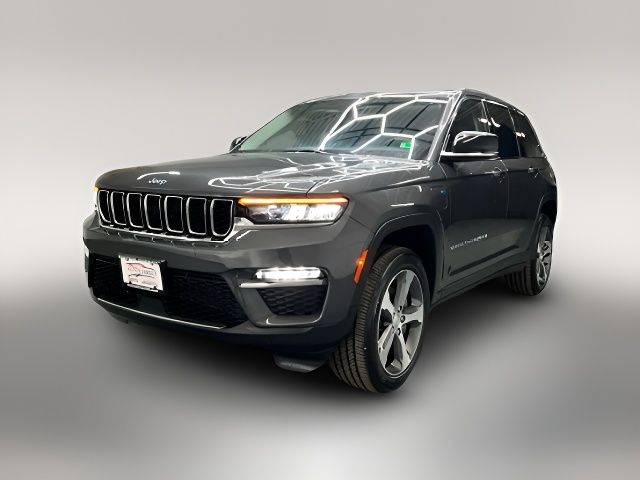 2022 Jeep Grand Cherokee 4xe Base